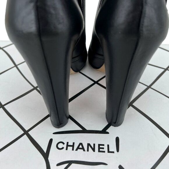 Chanel Lambskin Leather Chain Ankle Heel Boots in Black Size 41C - Picture 8 of 14
